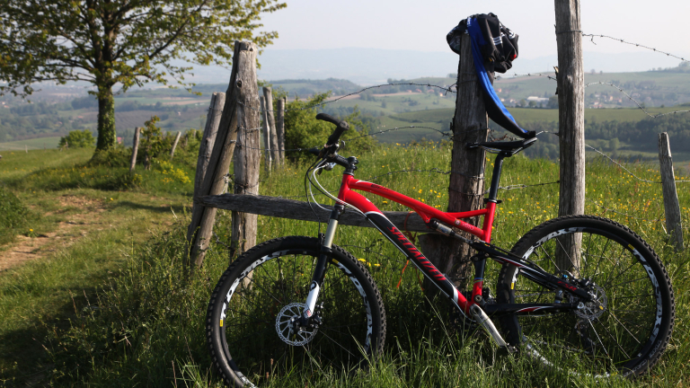 VTT dans les Chambaran