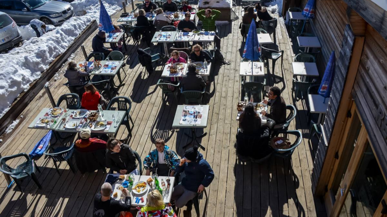 Photo restaurant la Brangre - Vue Terrasse