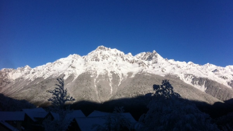 Massif de Belledonne Vue prise du secteur Chalet Pr-Genty