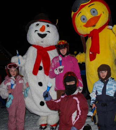 Descente aux flambeaux des enfants