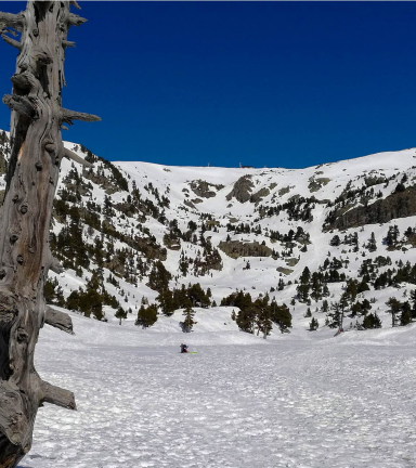 Photo lac Achard recouvert de neige en hiver