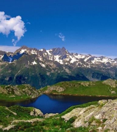 Plateau de l'Alpette, le lac Besson et le lac Noir