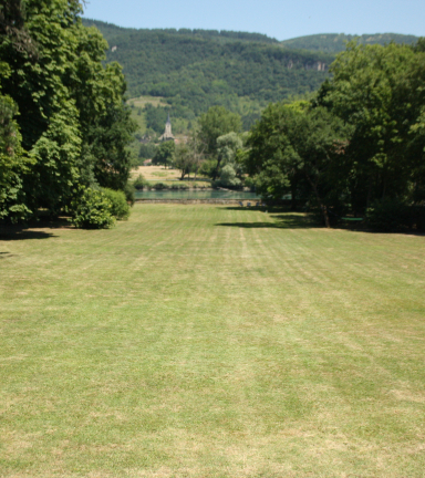 Relais du Destin  Vertrieu