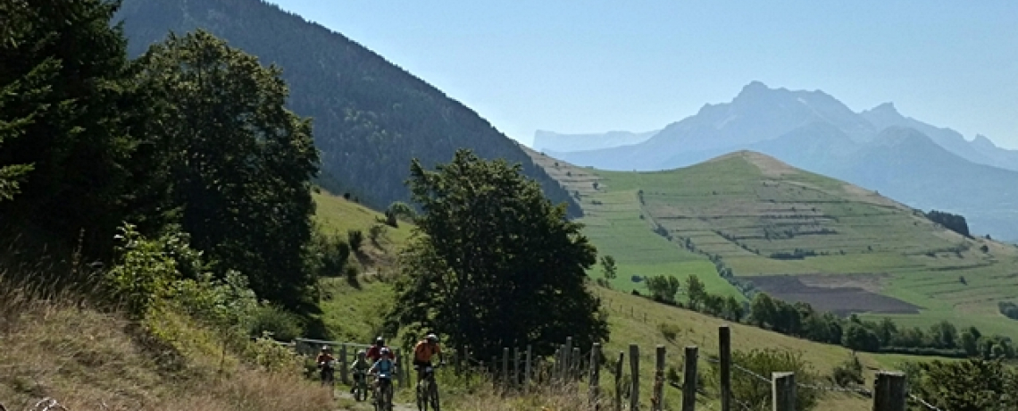 N°17 Les Balcons de l&#039;Aigle VTT - Rouge