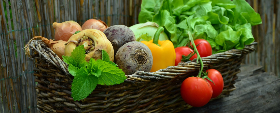 Marché avec des producteurs