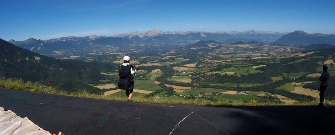 Perfectionnement Parapente (Stage) - AéroSAT