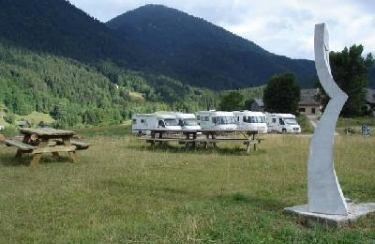 Aire de Stationnement camping-car des Egaux