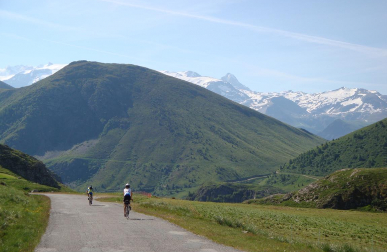 Vlo dans l'Oisans en Alpes Isre