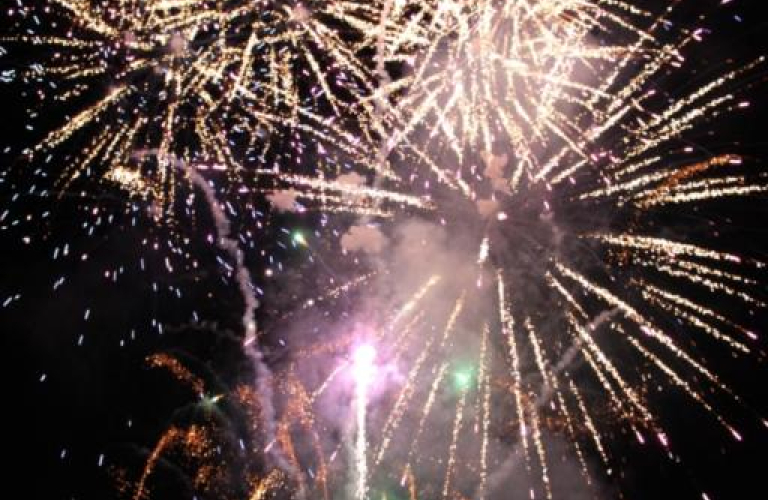 Feu_d'artifice__Villard_Reculas