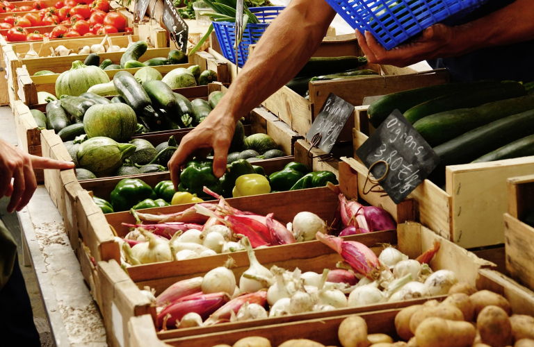 Marché hebdomadaire - St Hilaire