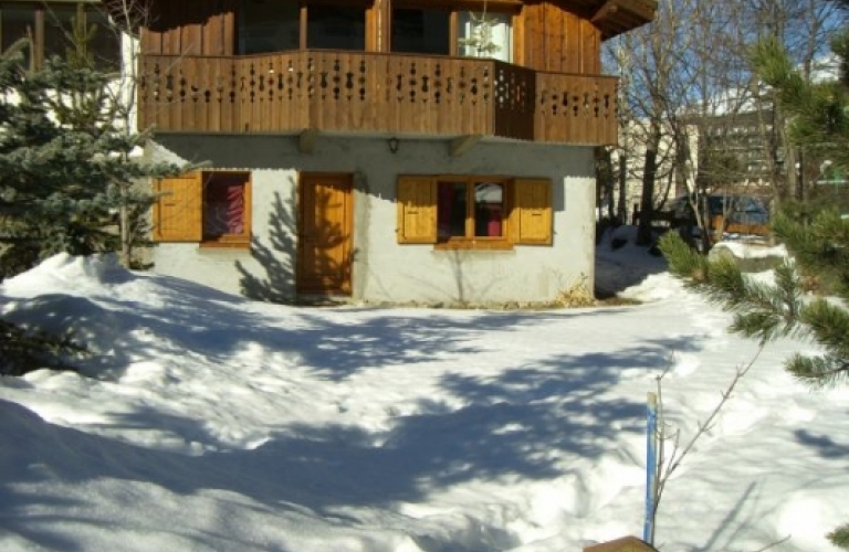 Location d'un appartement dans chalet station de ski des Deux Alpes (Isre)