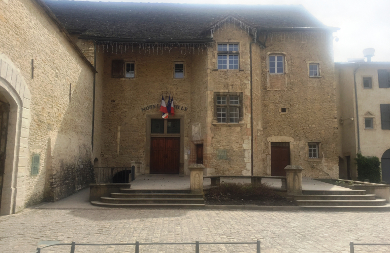 Mairie de Crmieu