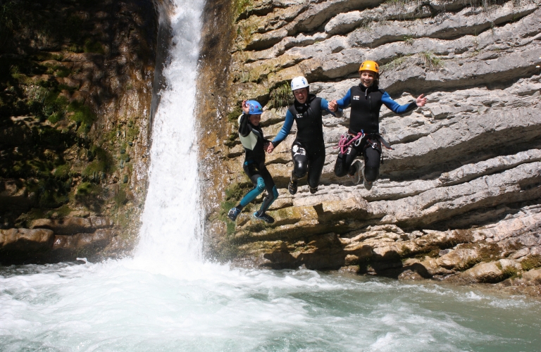 Canyoning avec les Guides du Mont-Aiguille