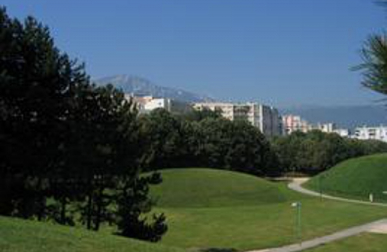 parc-jean-verlhac-villeneuve-grenoble