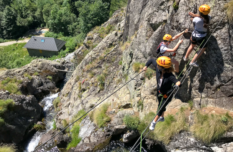 Mathis MORATTEL - Escalade et Via ferrata accompagnée à la Cascade