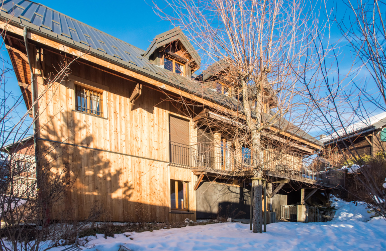 5 pièces-12 personnes-CHALET LAURIANNE