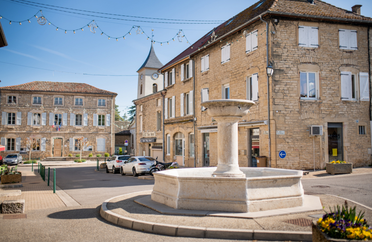 Randonnée du village authentique de Saint-Alban-de-Roche