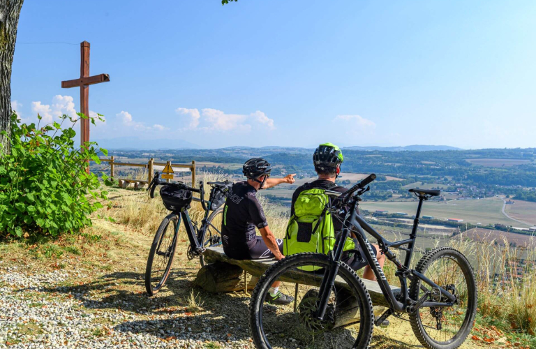 VTT Le bois de Cessieu - vue depuis la chapelle St Joseph