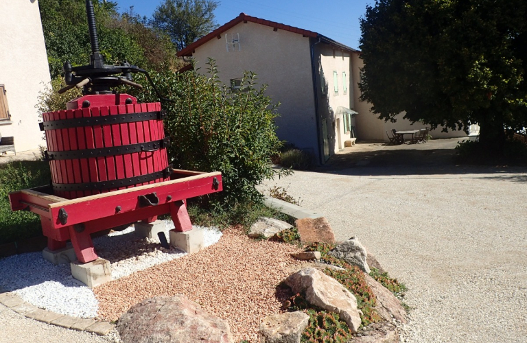 gites Le Tilleul et la Glycine