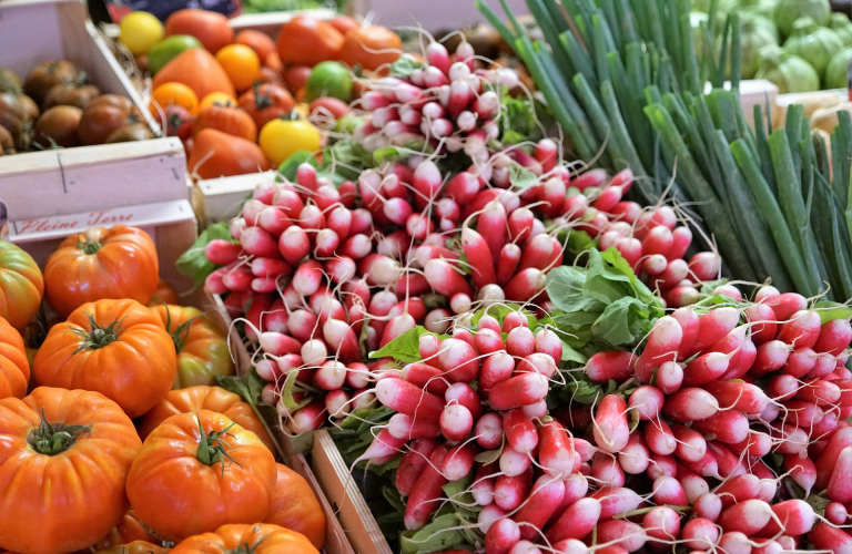 Marché hebdomadaire d&#039;Eyzin-Pinet