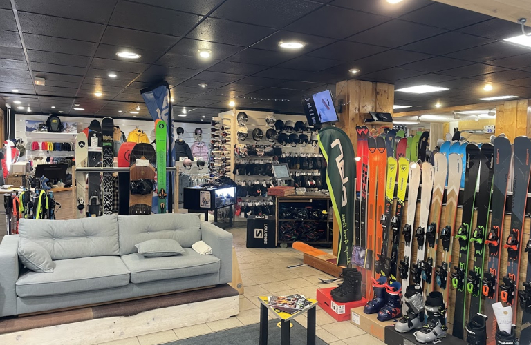 Ski et chaussures de ski de location