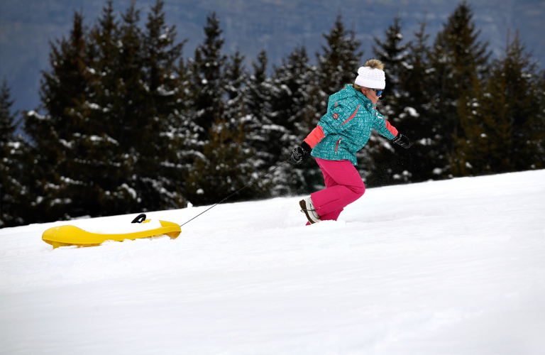 Photo luge enfant famille piste Chamrousse