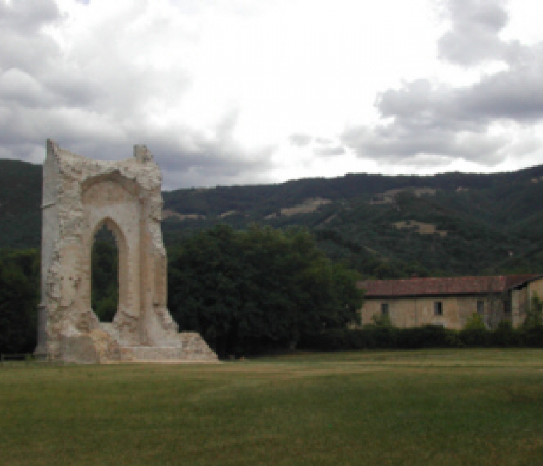 Vestiges du Château des Dauphins