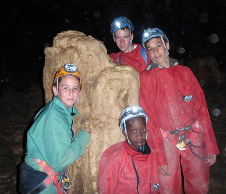 Spéléologie : traversée de la Grotte de Saint-Aupre