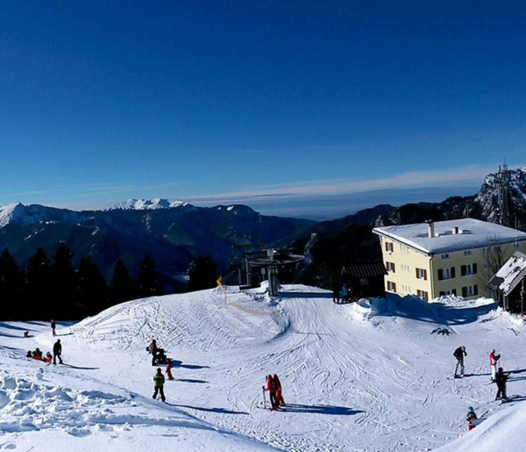 Parcours de montée en ski de randonnée : La Scia au départ de Raidlight / Vertical