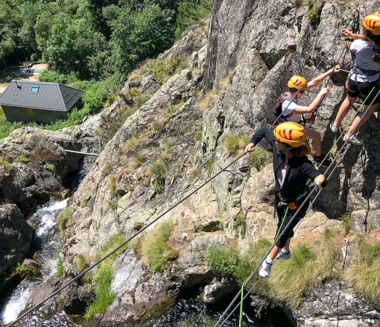 Mathis MORATTEL - Escalade et Via ferrata accompagnée à la Cascade